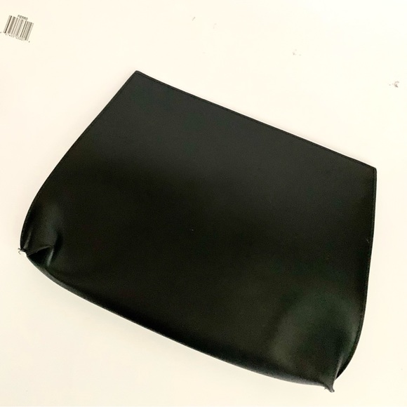 Narciso Rodriguez Parfums Black Faux Leather Wristlet Clutch Cosmetic Pouch - Picture 6 of 10